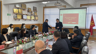 1702713720218576.jpg d9ff4d4379daf2b872610bf3e1c6bab.jpg